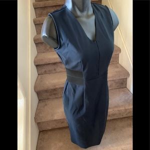 Ann Taylor black sleeveless dress size 4 classy